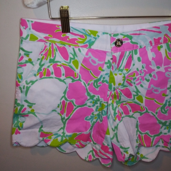 Lilly Pulitzer What The Cluck Barbiecore Buttercup Shorts - Picture 5 of 12